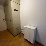 Warm Centrally Located And Quiet In