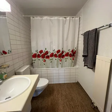 Warm Centrally Located And Quiet In * Βέρνη