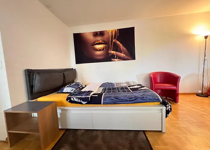 Warm Centrally Located And Quiet In Apartament Berno