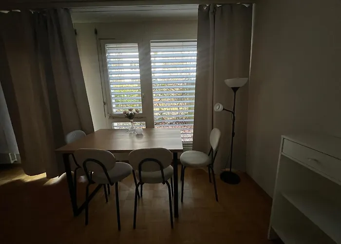 Warm Centrally Located And Quiet In * Berno